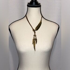 Women’s Bohemian black Rhinestone Feather Pendant‎ Faux Leather Rope Necklace